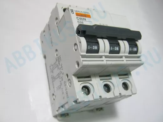 C32 автомат 32А 400В трёхфазный C60N multi9 MERLIN GERIN "Schneider Electric" 24353