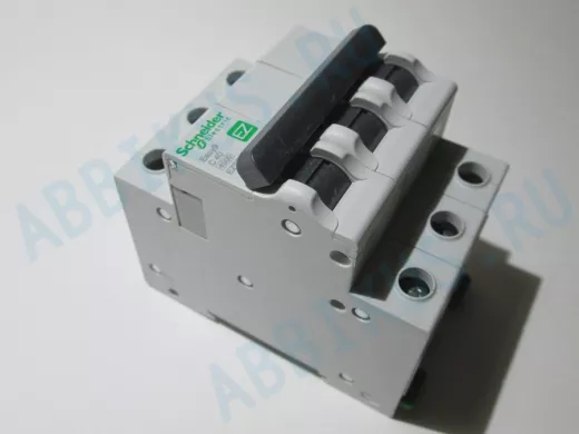 АВТ. ВЫКЛ. EASY 9 3П 40А С 4,5кА 400В =S= EZ9F34340 "SCHNEIDER ELECTRIC"